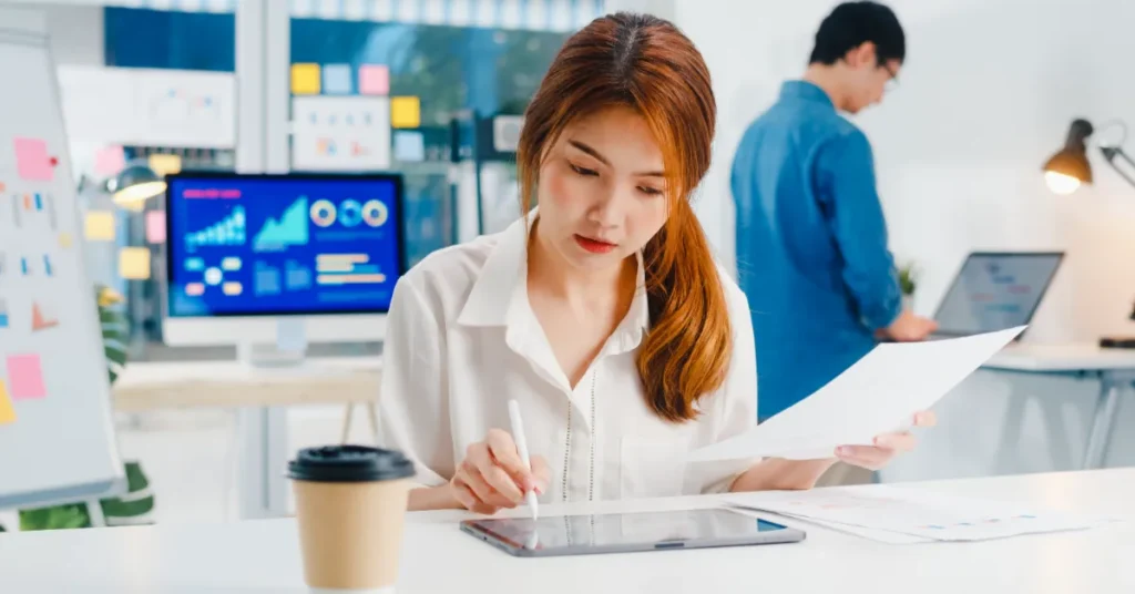 Hr monitoring absensi